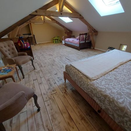 Les Trois L Bed & Breakfast Gindou Dış mekan fotoğraf