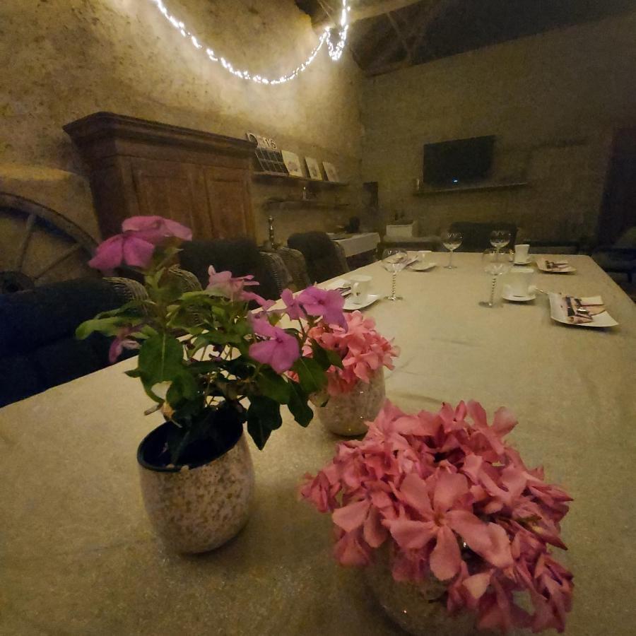 Les Trois L Bed & Breakfast Gindou Dış mekan fotoğraf